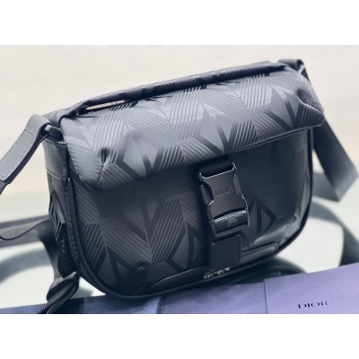 Dior Explorer Pouch In Black CD Diamond Mirage Ski Capsule Nylon