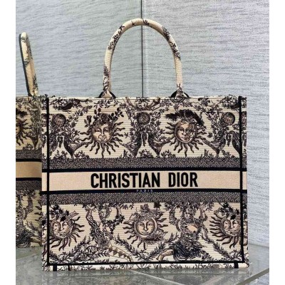 Dior Large Book Tote Bag in Beige Toile de Jouy Soleil Embroidery