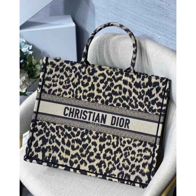 Dior Large Book Tote In Beige Multicolor Mizza Embroidery