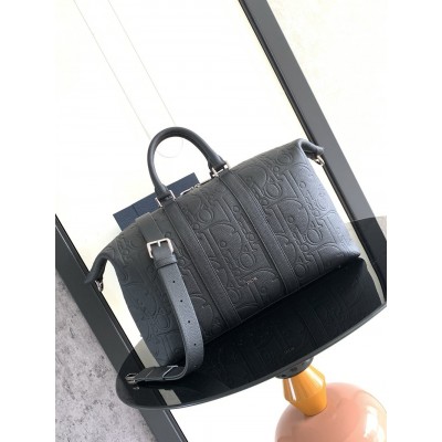 Dior Weekender 40 Bag in Black Dior Gravity Leather